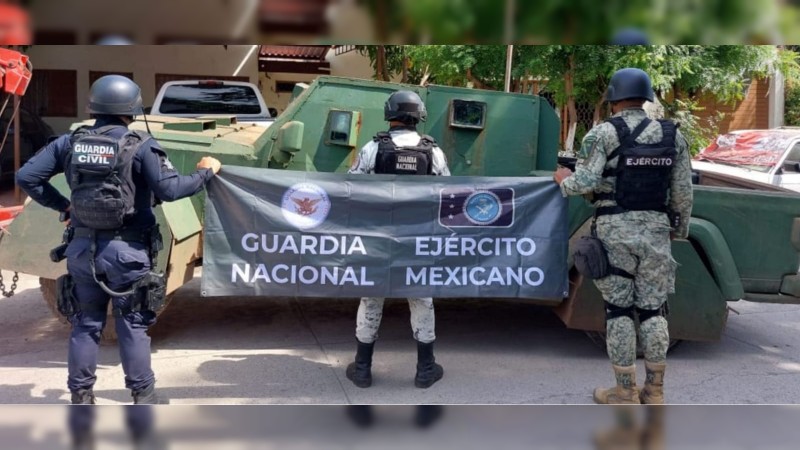 La Huacana: sicarios atacan a policías y militares; se asegura arsenal 