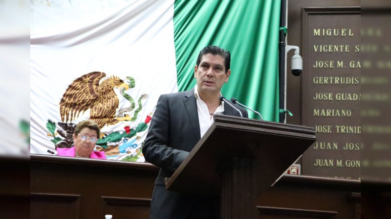 Prioridad a grupos vulnerables en hospitales y centros de salud, pide Ernesto Núñez