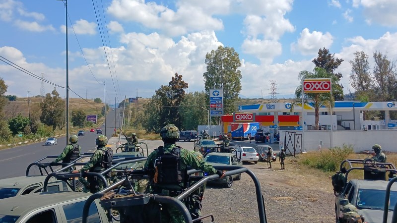 Arriban 200 militares más a Michoacán 