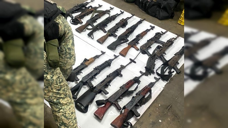 Bajo proceso 15 presuntos gatilleros, aprehendidos, en La Huacana 