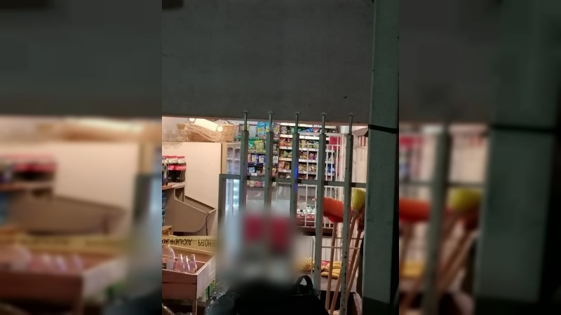 Matan a balazos a hombre dentro de tienda, en Apatzingán  
