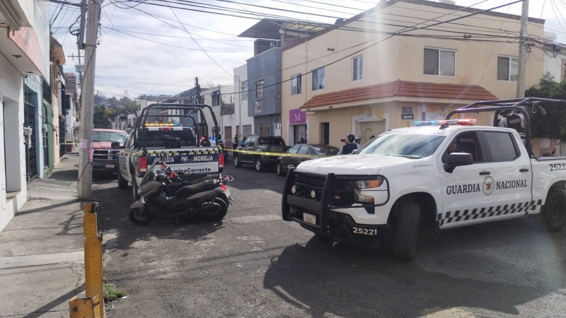 Mujer fue asesinada mientras lavaba su auto, en Morelia 