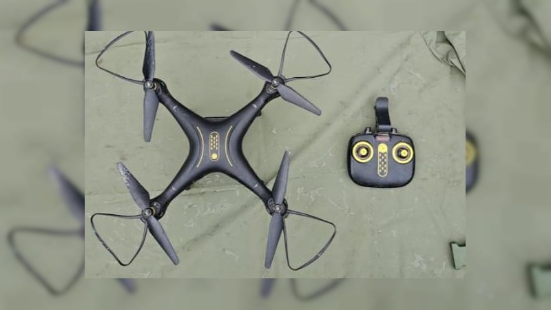 Cae presunto gatillero, en La Ruana; le aseguran armas y hasta un dron  