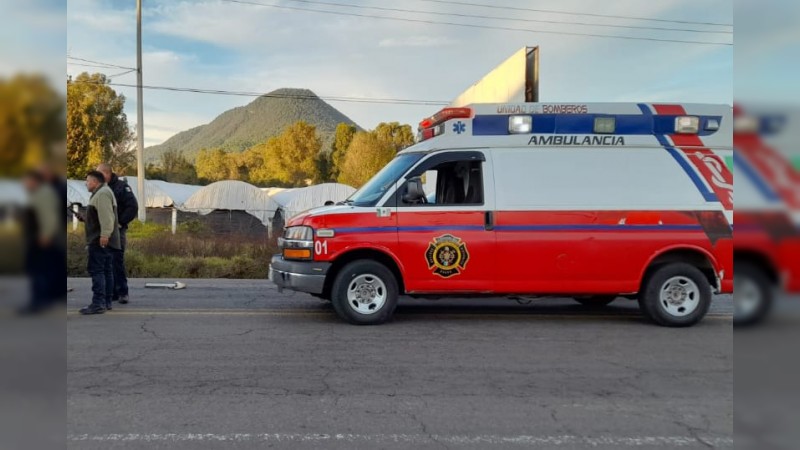 Muere hombre tras ser atropellado, en la Zitácuaro-Morelia 