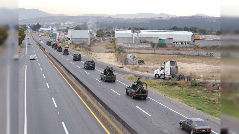 Arriban otros 200 militares a Michoacán 