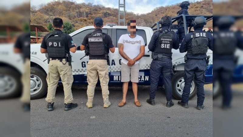 Atrapan a El Sigi, presunto extorsionador de limoneros, en Apatzingán 