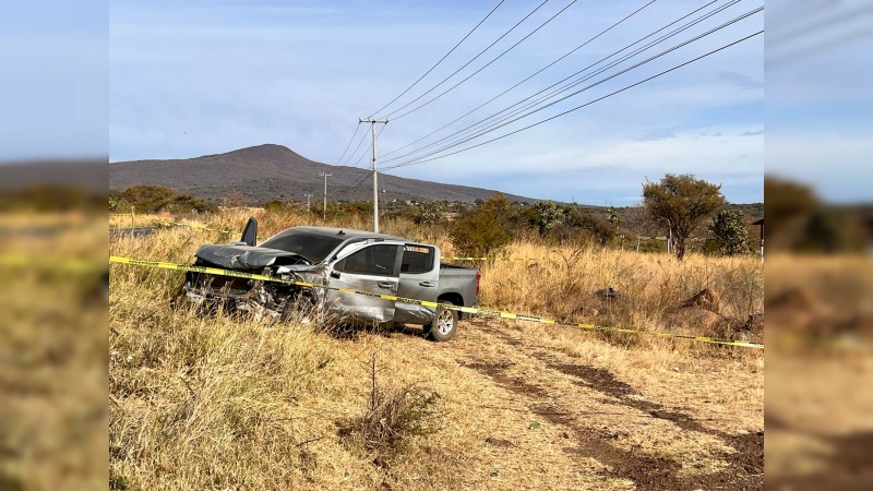 Un muerto deja choque de camionetas, en Tlazazalca 