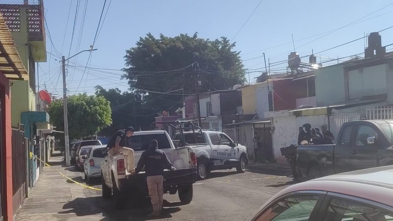 Sicarios atacan a tiros a automovilista, en Morelia 