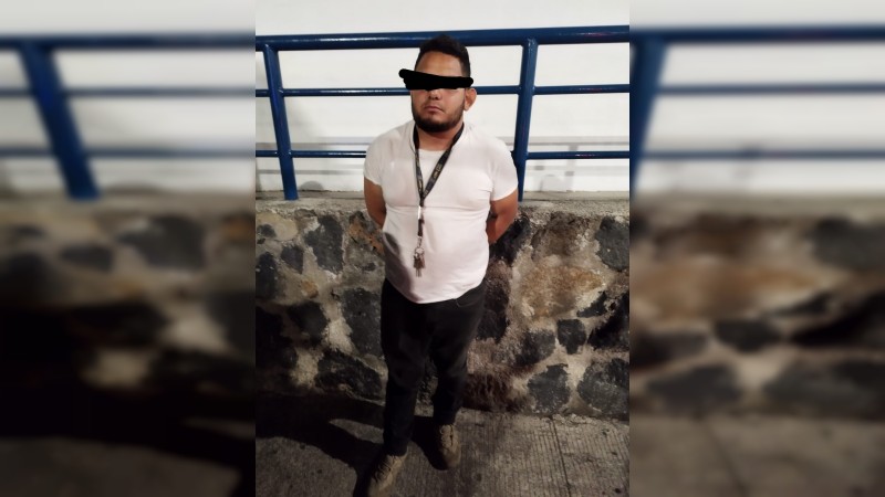 Policía asaltaba con su arma de cargo, en Morelia; ya fue detenido 