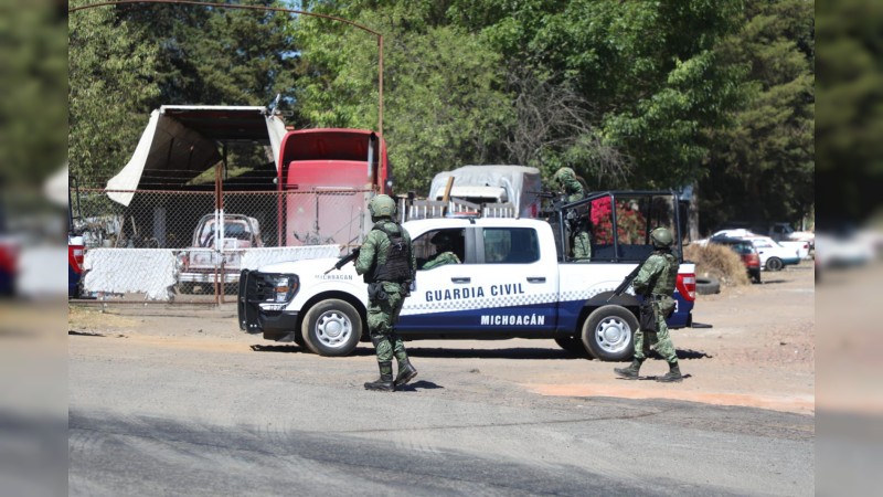 Sujetos armados atacan a elementos de la Guardia Civil en Huaniqueo