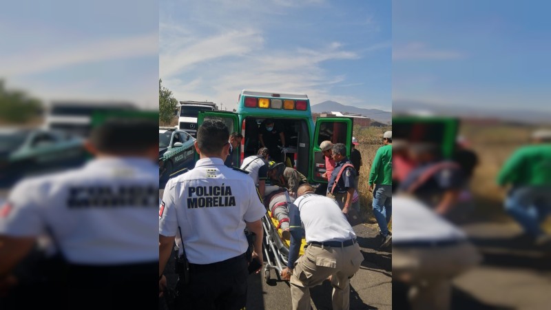 Choque de pipa y autobús deja 10 heridos, en Morelia  