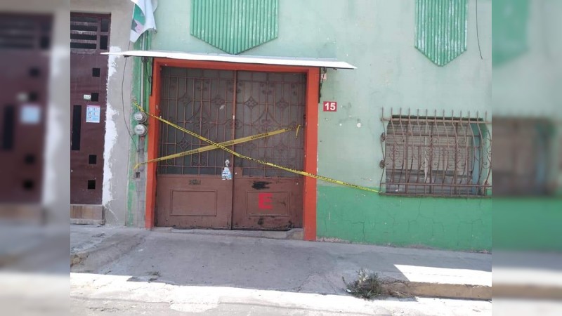 Matan a hombre a puñaladas dentro de su vivienda, en Zitácuaro 
