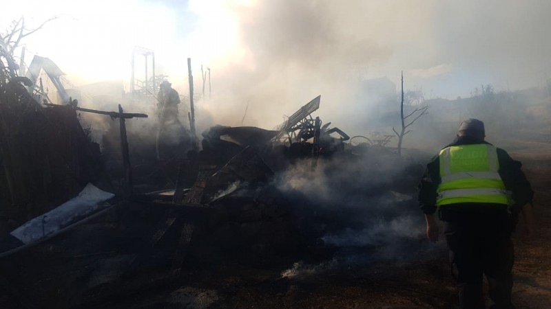 Incendio arrasa con vivienda, en Morelia 