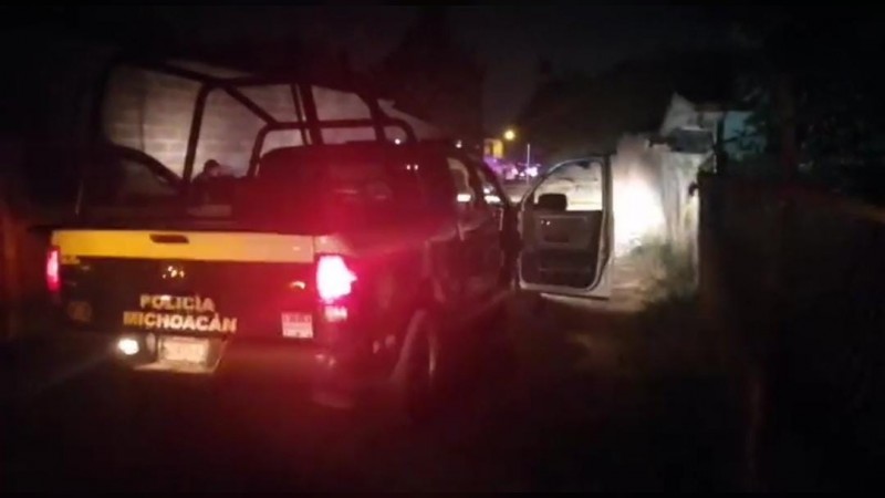 Uruapan: ejecutan a taxista que trasladaba en la cajuela de su auto el cadáver de una mujer 