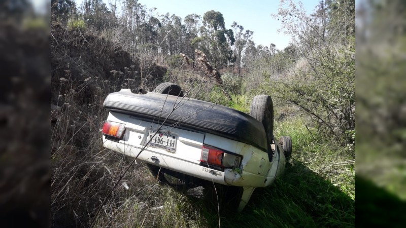 Un muerto y un herido, saldo de percance automovilístico, en Morelia  