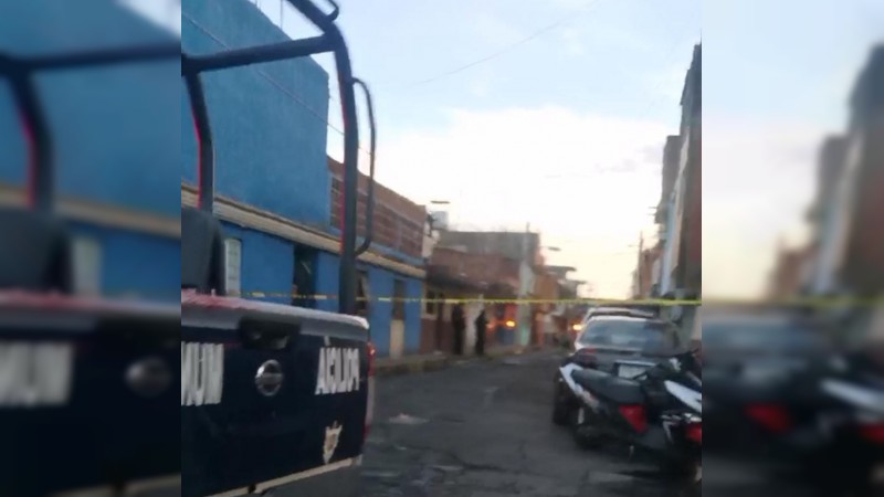 Atacan a tiros a hombre, en calles de Zamora 