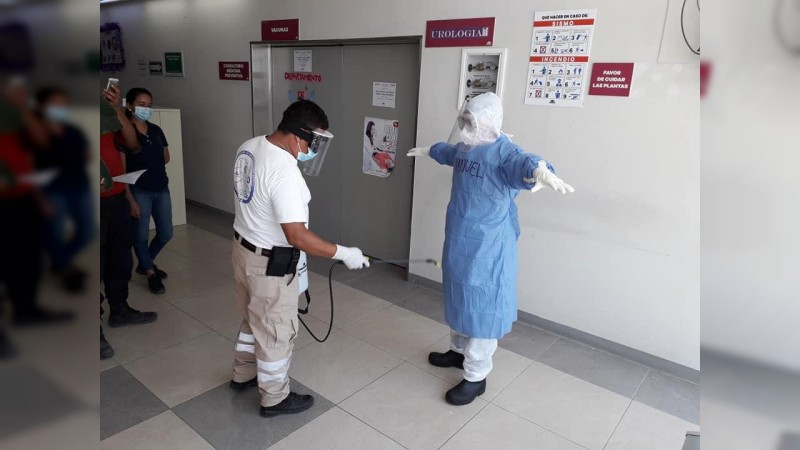 Paramédicos de la Región Apatzingán reciben capacitación 