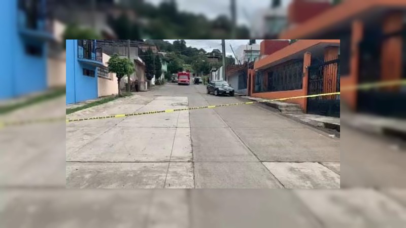 Comando asesina a 3 hombres y deja heridos a otro más, en Uruapan 