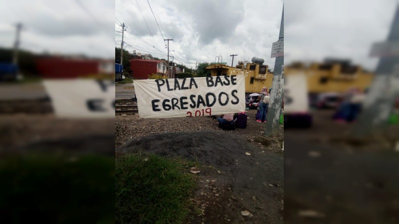 Normalistas generan caos, en Morelia y Uruapan  