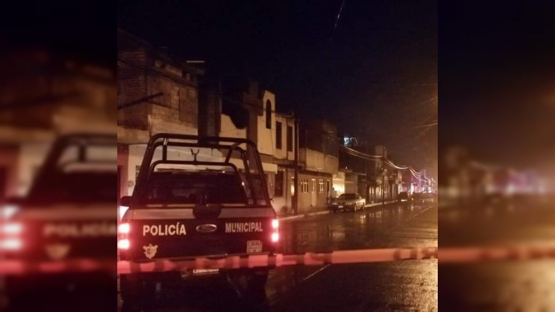 Sicarios atacan a tiros a hombre, en Zamora; balas perdidas hieren a 2 mujeres 