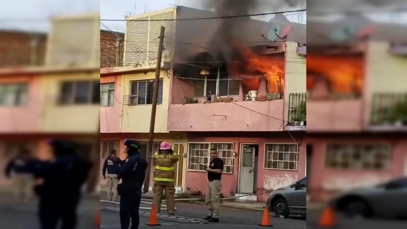 Arde vivienda, en Zamora; reportan cuantiosas pérdidas materiales 