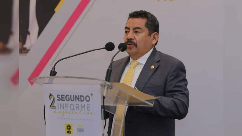 Incuestionable aportación del GPPRD al fortalecimiento del Legislativo : Ángel Custodio