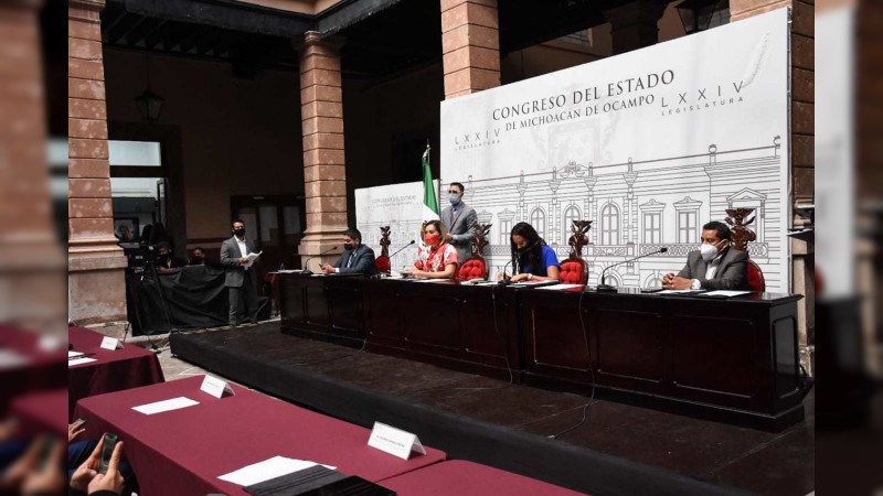 Aprueban diputados carencia de elementos para designar regidor de Tepalcatepec