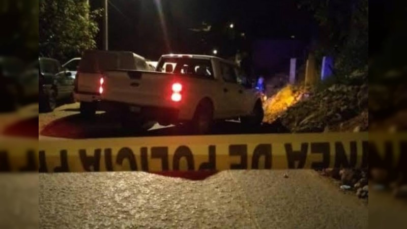 Tras balacera en Ecuandureo, mueren 2 hombres 