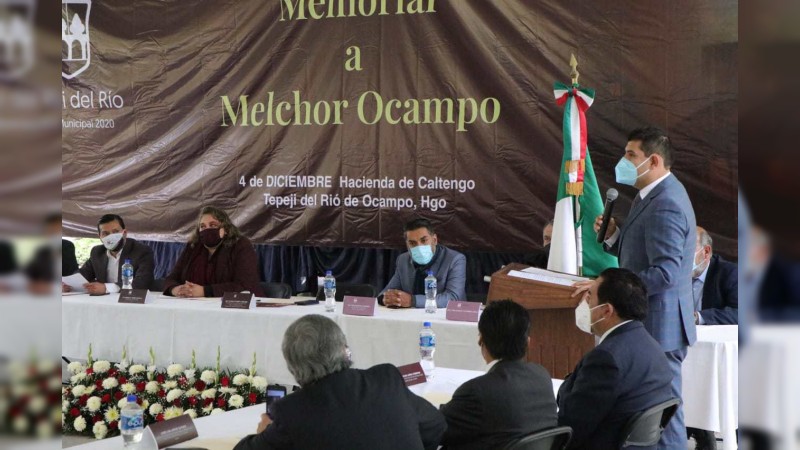 Octavio Ocampo convocó mantener vigente el legado de Melchor Ocampo
