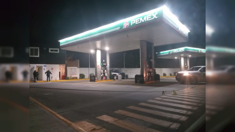 FGR catea y suspende operación de gasolinera por operaciones ilícitas, en Morelia 