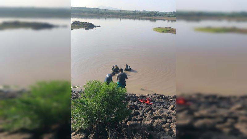 Encuentran cadáver flotando, en río de Apatzingán 
