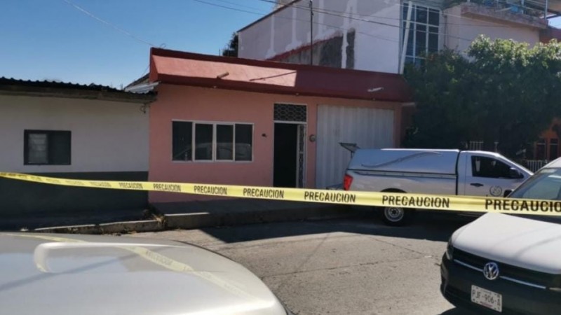 Encuentran los cuerpos putrefactos de 2 mujeres, en Los Reyes 