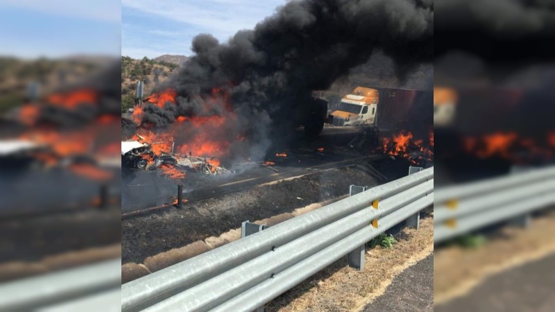 Dos percances vehiculares, en la Autopista de Occidente, dejan 2 muertos 