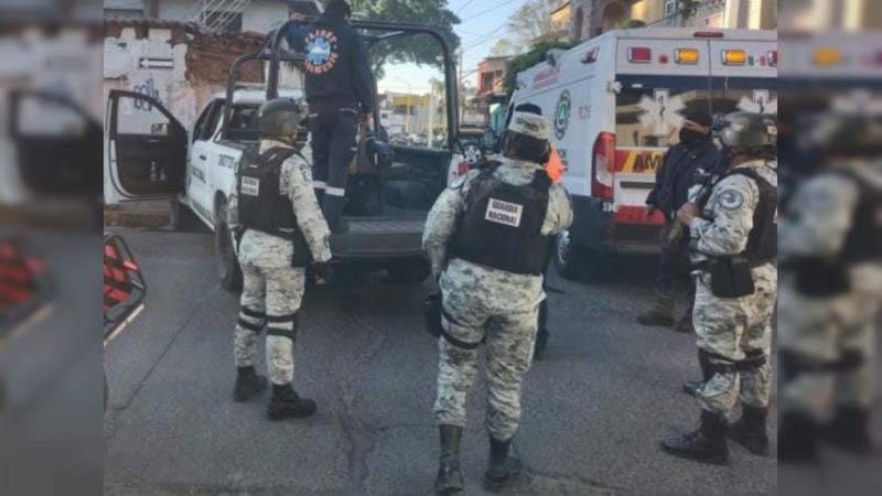 Uruapan: hombre es herido a tiros, en la puerta de su domicilio 
