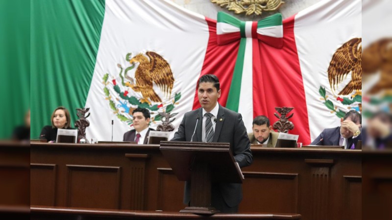 Demanda Javier Paredes plan de combate al acoso sexual, en Michoacán 