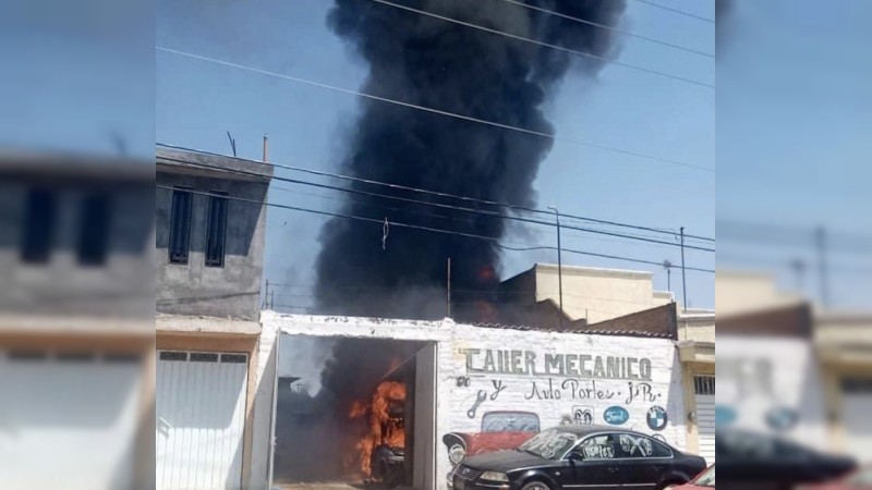 Se incendia taller automotriz, en Morelia