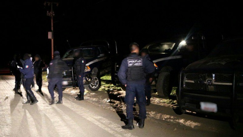 Grupo armado ataca a policías, en Uruapan  