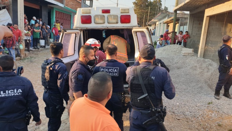 Zitácuaro: 1 muerto y 10 intoxicados dentro de una cisterna