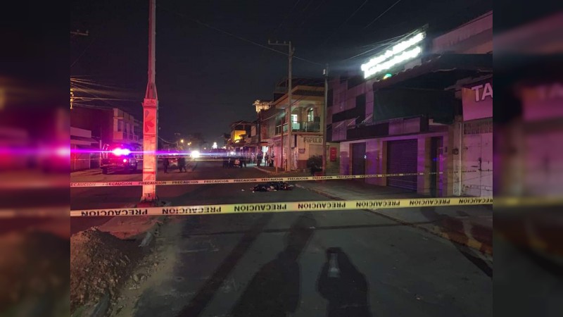 Interceptan y asesinan a hombre, en calles de Uruapan