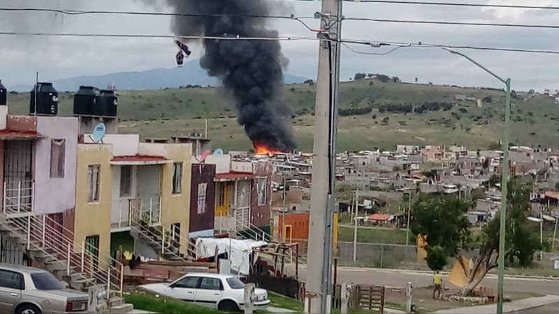 Se incendian humildes viviendas, al Norte de Morelia 