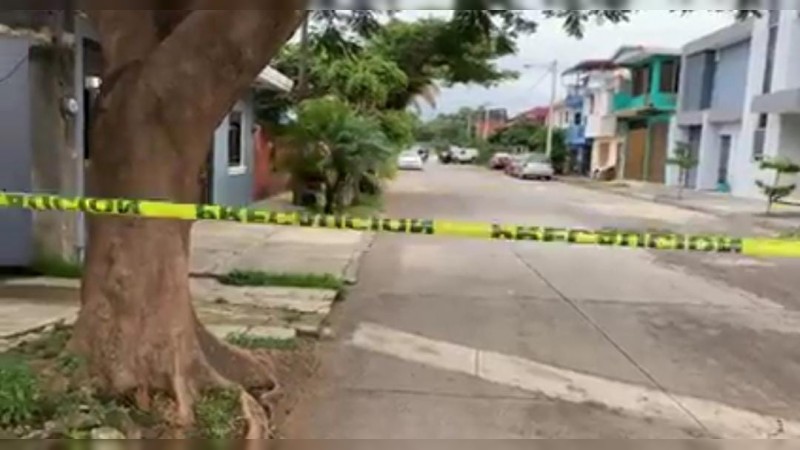 Matan a tiros a hombre dentro de una vivienda, en Uruapan 